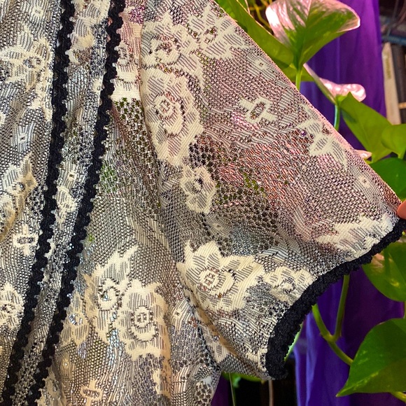 Rare Heavy Red Spring Tea Jacket. Size XL - Picture 5 of 9